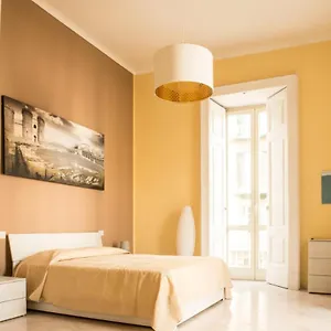 maria-mari-house.hotels-amalfi.com/