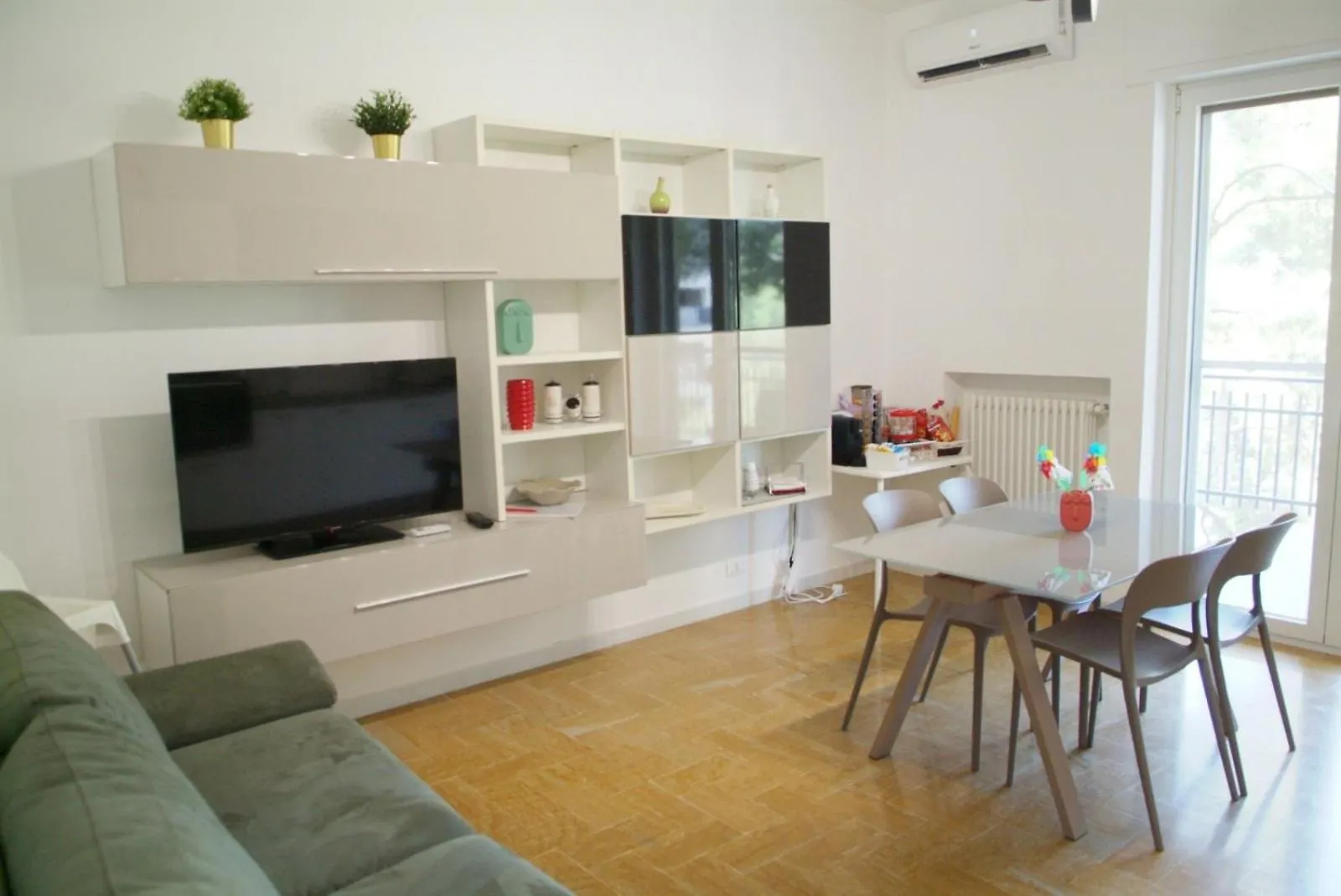 Apartment La Casa Di Telen Zona Policlinico Oncologico E Villa De Grecis Bari